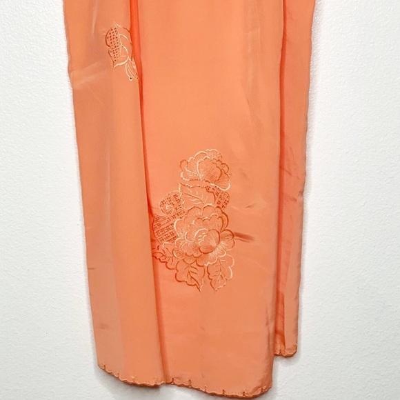 Vintage Peach Embroidered Scallop Lounge Slip Dress - Picture 4 of 10